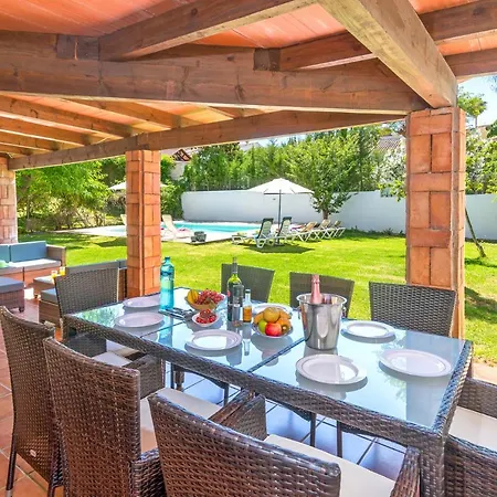 Villa Alegria - Option Of Heated Pool - Sleeps 8 *