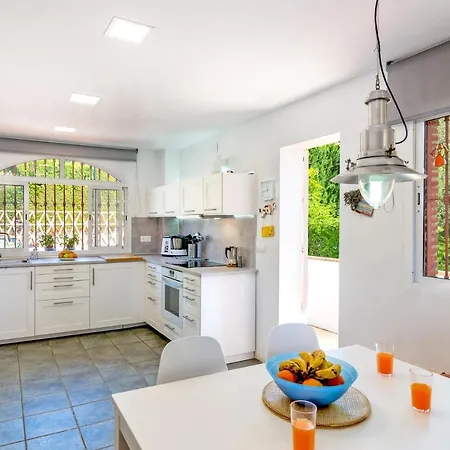 Alegria - Option Of Heated Pool - Sleeps 8 *